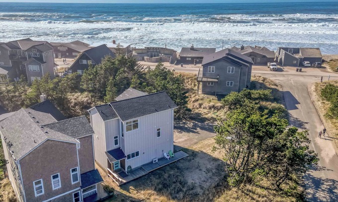 Pacific City House | Remodeled Pacific City, Ocean View Home, Gated Community, Hot Tub, Bonus Room