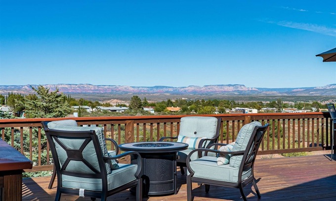 Cottonwood-Verde Village House | Remodeled! Panoramic Views! 20 Minutes from Sedona! Modern Southwest Comfort and