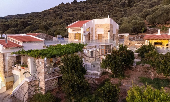 Kantanos-Selino House | Remodeled Stone Country house - Two bedrooms maisonette