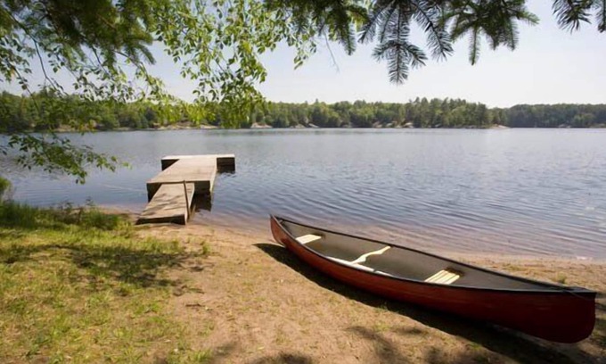 Gravenhurst Cottage | Remodelled Cottage on Private Beach in the Heart of Muskoka