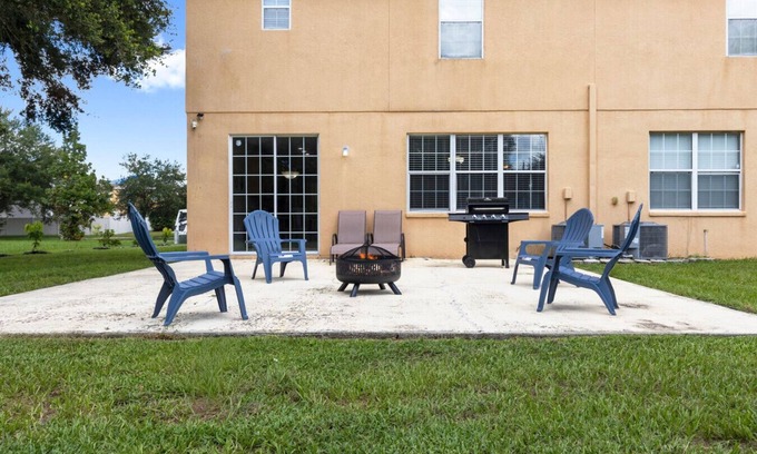 Boyette House | Remote Oasis | WiFi Workspace Near River!