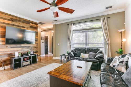 Sunshine House | Remote-Work Friendly Lehigh Acres Family Home