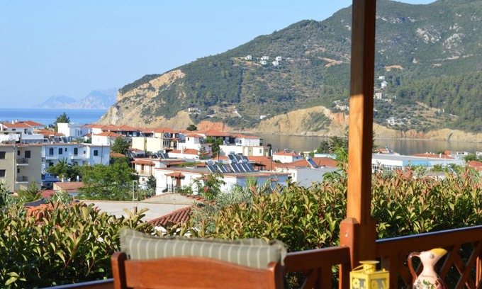 Skopelos Apartment | Remvi Apartments