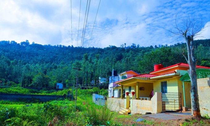 Manjakuttai Villa | Rena Home Stay