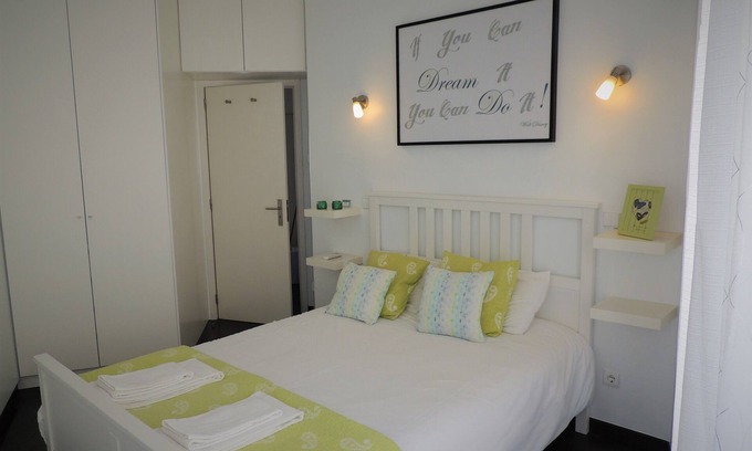 Paranhos Apartment | RENDEZ VOUS PORTO I (T1)