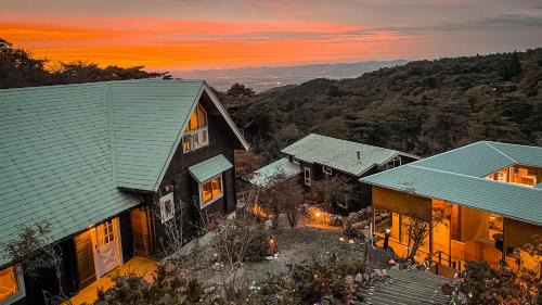 Nada Ward Villa | RENEST