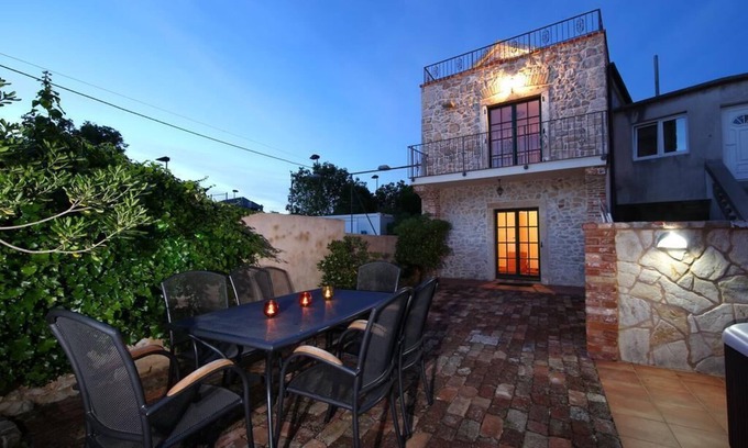 Diklo House | Renewed 4-room stony house with tavern, 240 m2 on 3 levels.