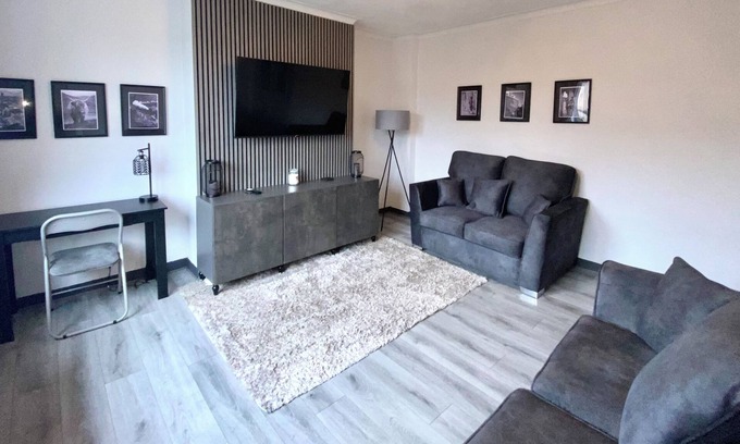 Renfrew Apartment | Renfrew Apartment Near To Glasgow Airport and Glasgow City Centre