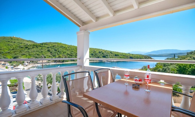 Agios Stefanos Apartment | Renoula: Charming 2-Bedroom Corfu Apartment with Sea Views, Garden, Wifi