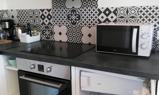 Vieux-Boucau-les-Bains Apartment | Renovated apartment with south facing terrace