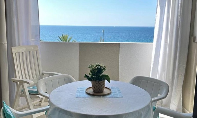Cannes La Bocca Apartment | Renovated 1-Bedroom Apartment Cannes, beach, pools, private parking