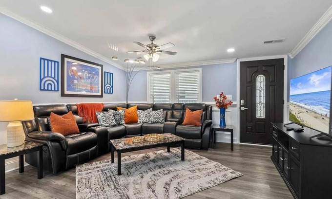 Little River House | Renovated 4BR Retreat Near NMB Cherry Grove