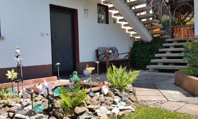 Solms Apartment | Renovated apartment in a good residential complex in Solms in the beautiful Lahn valley.