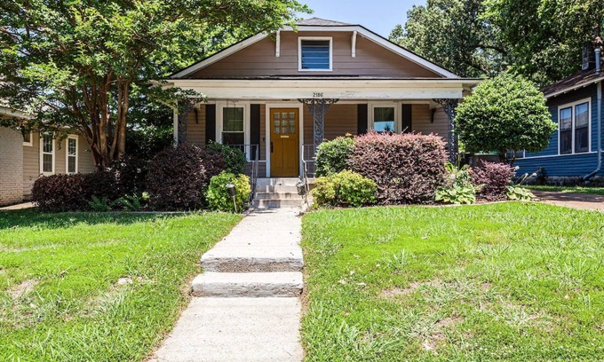 Lenox House | Renovated Cooper Young 3/2