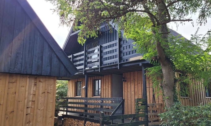 Listed House | Renovated family home in Listed - Close to sea