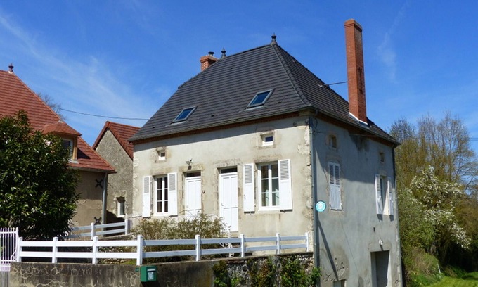 Bransat Cottage | Renovated Farmhouse with Wellness Space, Bikes, Pet-Friendly, Ideal for Families in Bransat