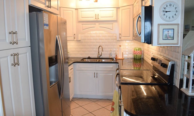 Panama City Beach Condo | Renovated, Granite, Free Beach Chairs, Great Reviews, Excellent Gulf Views