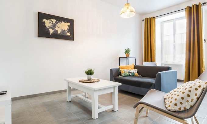 Saint-Mars-la-Jaille Cottage | Renovated house with wifi, in the heart of St Mars la Jaille