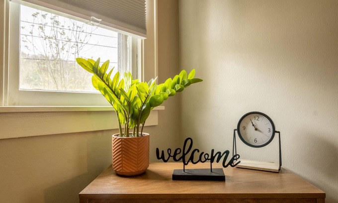 Marietta House | Renovated Home in Marietta, OH- close to downtown "Our Cozy Corner"