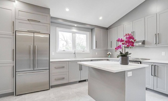 Brossard House | Renovated house in Brossard