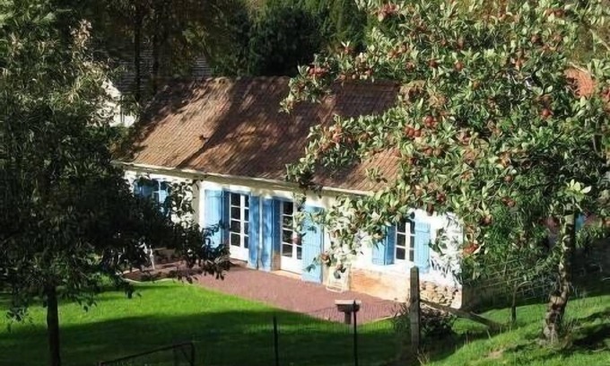 Mons-Boubert Cottage | Renovated house in Grange. Typically Village Picard in Baie De Somme.