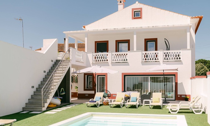 Gaviao Villa | Renovated House in Gavião With Gorgeous Simplicity