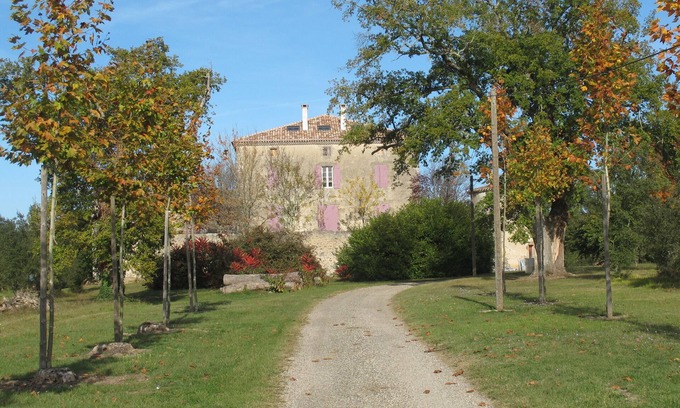 Fargues-sur-Ourbise House | Renovated medieval Château surrounded by truffle trees in SW France.