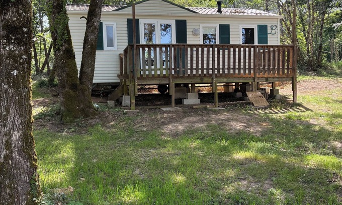 Gavaudun House | Renovated mobile home bathroom with Italian shower