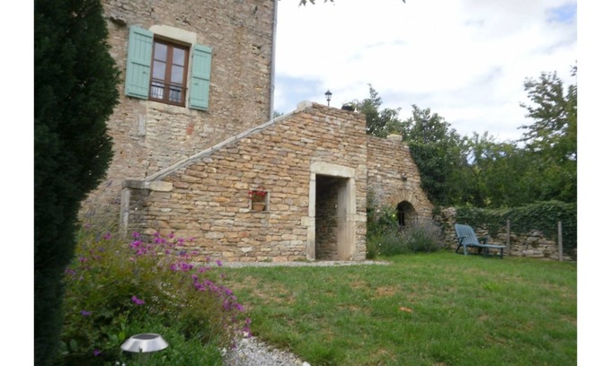 Chassey-le-Camp House | Renovated old house on wine estate