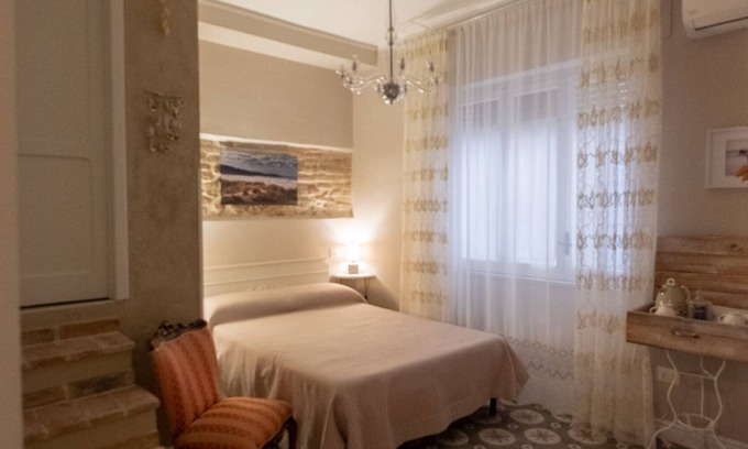 Pollutri Bed & Breakfast | Renovated old mansion