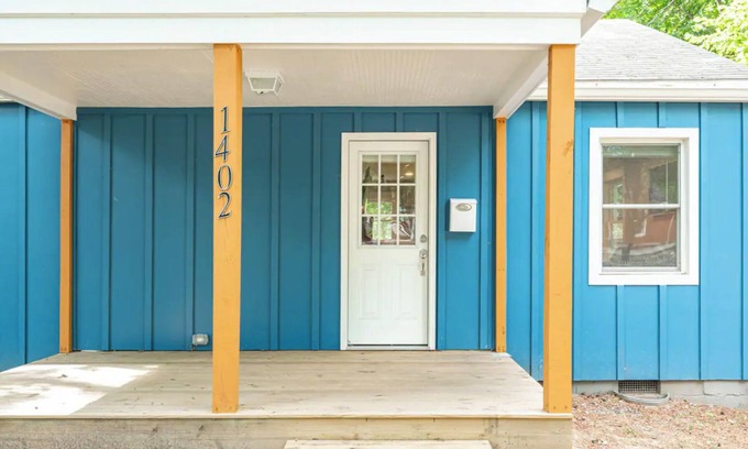 Durham House | Renovated, Pet-friendly Bungalow Near Downtown, Duke, and RTP