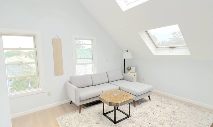 Beverly Apartment | Renovated Private Loft w/King Bed Downtown Beverly Close to Salem!