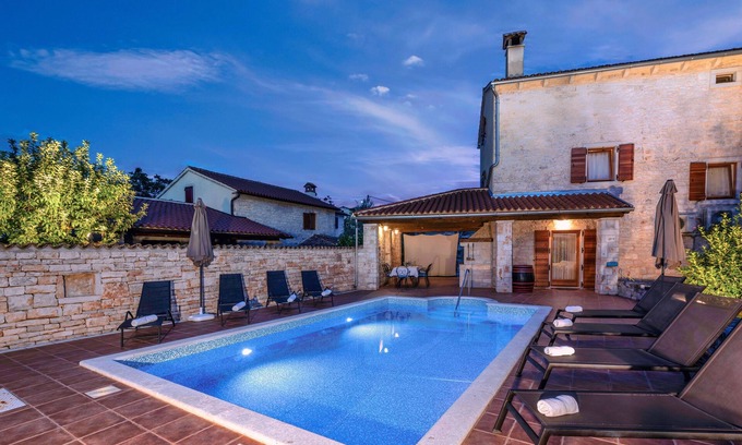 Peresiji Villa | Renoviertes Istrisches Haus