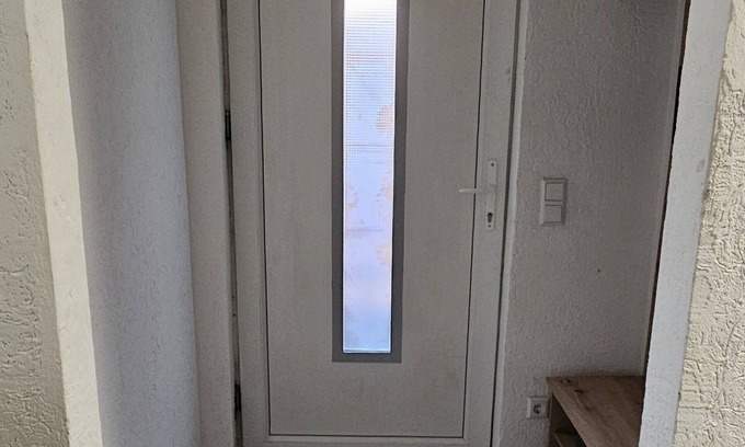 Ketsch Apartment | Renoviertes Ruhiges Gartenapartment