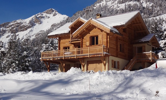 Arvieux Cottage | rent apartment in wooden chalet