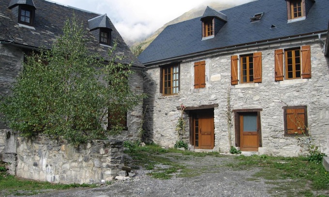 Tramezaigues Ski Chalet | Rent barn renovated in the heart of a village close to St Lary