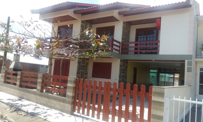 Palhoca House | RENT HOUSE BEACH OPEN SEA/PINE 2 FLOORS/220 M2