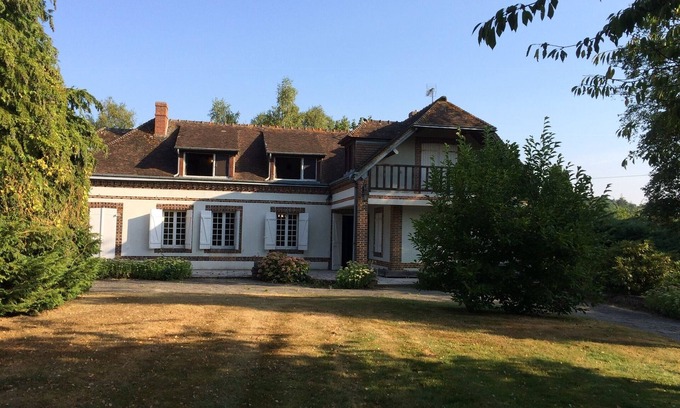 Breteuil-sur-Iton House | Rent large country house, 8 people in the Eure