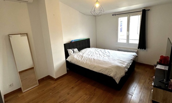 L'Escale Bed & Breakfast | Rent village house 96m2 two large bedrooms, living room and bedrooms air conditioned