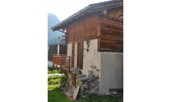 Le Tour Ski Chalet | Rental Chalet 4 pers- CHAMONIX (3 Adults + 1 child measuring no more than 1m50
