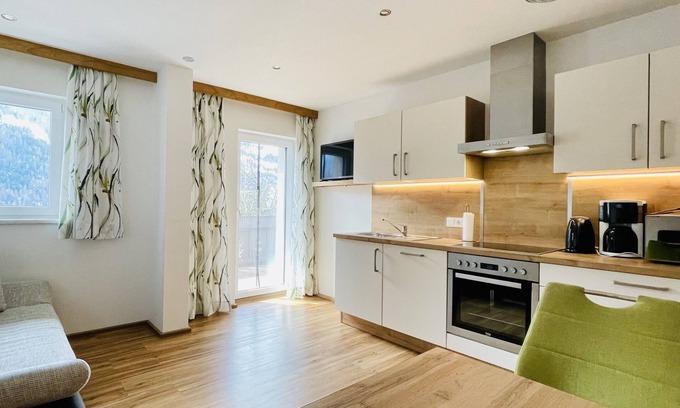 Virgen Apartment | Rental-Classic-Private Bathroom-Balcony-Dorfapartment
