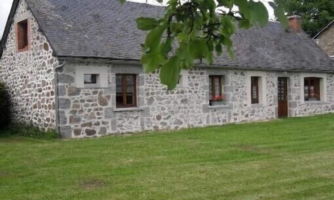 Saint-Merd-la-Breuille Cottage | Rental Cottage St Merd La Breuille - Country House.
