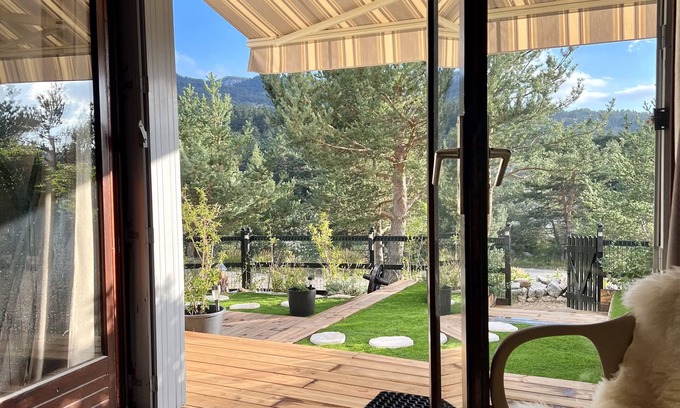 Greolieres les Neiges Apartment | Rental Studio with Garden in Hamlet