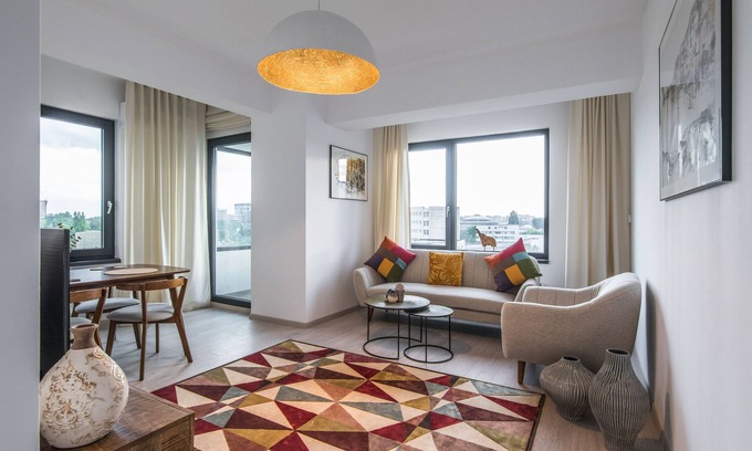 Sector 6 Apartment | RentWithMe Luxury Apartments