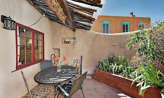Downtown Santa Fe Apartment | Reposada Unit 1