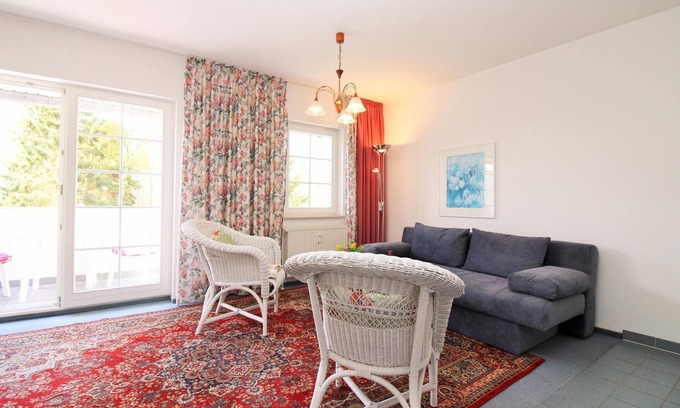 Wischuer Apartment | Res. Wischuer WE 22: friendly and bright 2-room apartment with balcony