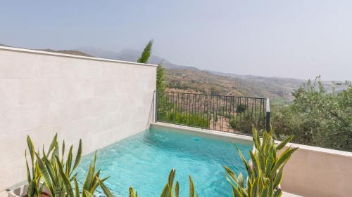 Tolox House | Reserva de las Nieves - Tolox by Ruralidays