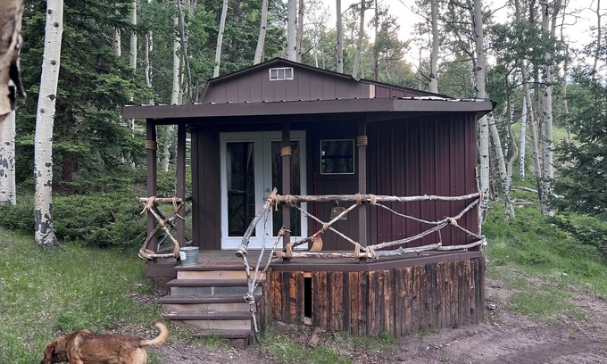 Canon City Cabin | Reserve now for the Aspen Grove leaf change in October!