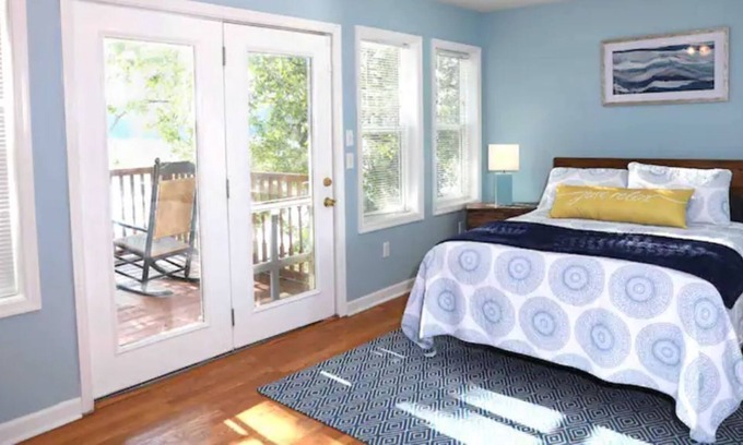 Jamesville House | Reservoir Retreat