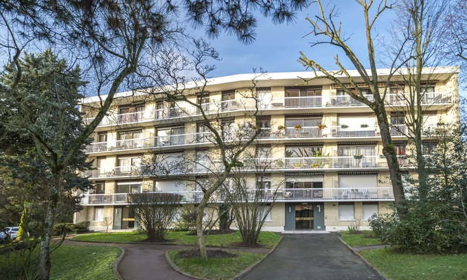 Fontenay-aux-Roses Apartment | Residence 3 people Paris